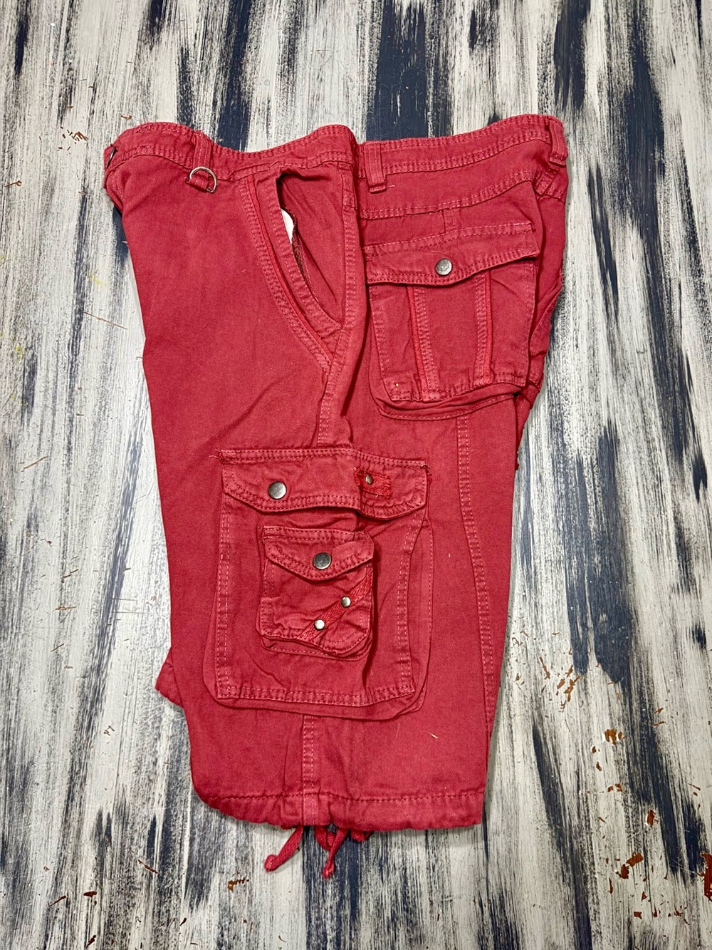 Riot Empire Men's Red Cargo Shorts Size 36 New with Tags - Picture 8 of 13